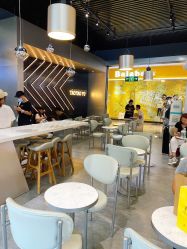 大堂-桃桃屿·潮牌酷银(世纪荟店)