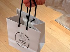 -乐蓬马歇百货公司(Rive Gauche)