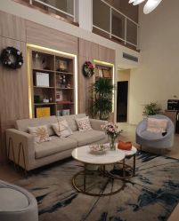 -百秀名媛纹绣美学护肤中心