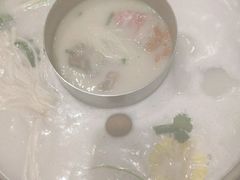 -江小渔鲜鱼火锅(冠亚星城店)