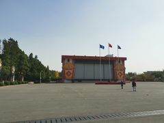 -华西龙希大酒店旅游观光区