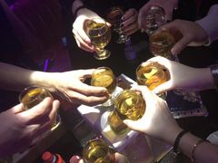 -温莎KTV(珠江路店)