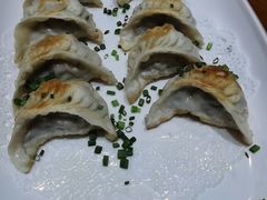 自制煎饺-新天禧大酒店·四十年浙菜·禧宴(西湖店)