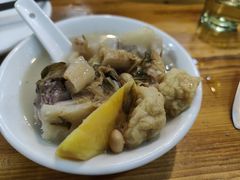 -醋缘臭屁醋养生火锅