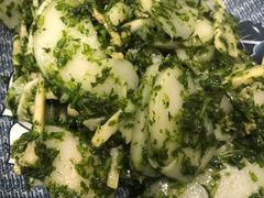 荠菜肉丝笋丝炒年糕-小实惠嘉(威海路店)