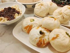 七品酱肉包-李与白包子铺(桐梓林店)