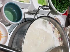 -左庭右院鲜牛肉火锅(环球港店)