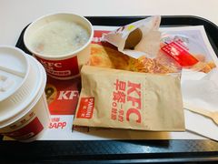 皮蛋瘦肉粥-肯德基(东安路站店)