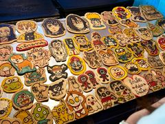 -席娜卡琳火车铁道夜市