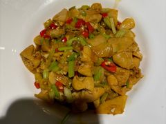 -佬麻雀·剁椒鱼头(京基KK One店)