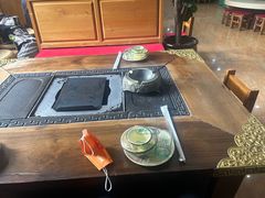 -三锅莊·牦牛肉火锅·香格里拉特色藏餐宴请餐厅(昆明创始店)