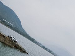 -四明湖