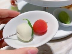 话梅番茄配水牛芝士-théATRE 茶聚场(王府中環店)