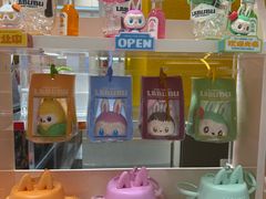 -泡泡玛特POPMART(蓝色港湾店)
