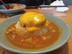 咖喱牛肉汉堡饭-红小满休闲餐厅(十全街店)