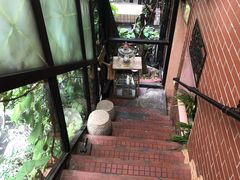-古董花园(思南路42弄小区店)