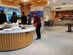 -赶海部落海鲜城(海阳路店)