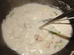 -陈大锅·岳阳鱼馆·地道岳阳菜(美食街店)