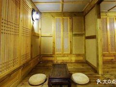 -绿岛汤泉韩式休闲会所
