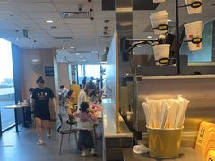 -麦当劳(三亚凤凰机场店)