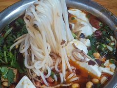 -老五鸡丝豆花面粉(瑞金北路68号院店)