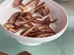 -老鼎万春卤菜(五代传承创始老店)