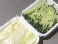 -褚记烤鸭·南京家常菜(雨花客厅店)