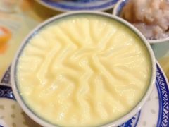 -广信牛奶甜品世家(台东店)