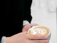 热拿铁-麻雀咖啡SPARROW COFFEE(十全街店)