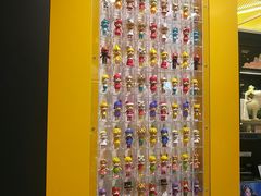 -泡泡玛特POPMART(杭州乐堤港店)