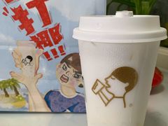 -喜茶(北京华贸购物中心店)