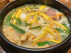 鲜花状元米线-遇见阿家村云南菜(魏公村店)