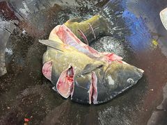 -边江铁锅炖鱼(振八街店)