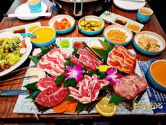 -明洞阿姨·韩式酱蟹烤肉·创意料理(三元桥店)