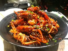 -巴厘龙虾·榜首油焖大虾(音乐学院·沿江酒馆店)