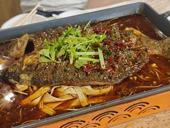 -郑记•不夜城烧烤•龙虾•虾蟹(黄鹤楼店)