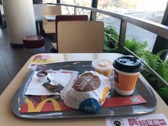 -麦当劳(展览路店)
