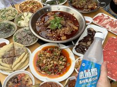 -大众跷脚牛肉馆·非遗传承单位(峨眉山店)