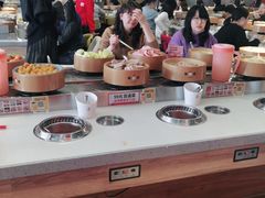 -龍歌自助小火锅(市南金茂湾店)