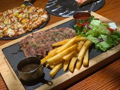 澳洲谷饲黑安格斯西冷牛排-澳骄 Aussie Kitchen·手工披萨·西餐(国大店)