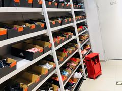 -阿迪达斯(八方汇精品优惠店)