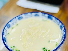 -雪琴面馆富安特色鱼汤面(城中花园店)