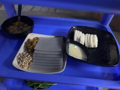 -贵州风味小馆(世茂茂悦里)