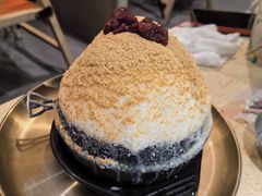 -蚂蚁洞·烤肉大营地(上海静安大悦城店)