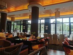 -苏州涵园假日酒店花园餐厅
