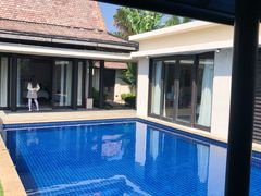 -三亚湾海居铂尔曼度假酒店