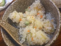 -滇香肴·云南菜蒸汽石锅鱼(云南北路店)