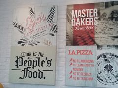 -必胜客(宝杨路宅急送店)