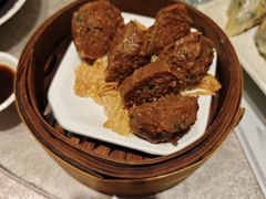-广州中心皇冠假日酒店·百粤楼