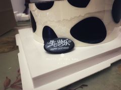 -爱上花开·蛋糕·安佳动物奶油轻奢私人定制(凯德店)